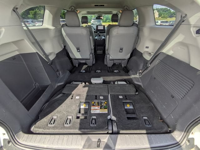 2021 Toyota Sienna XLE