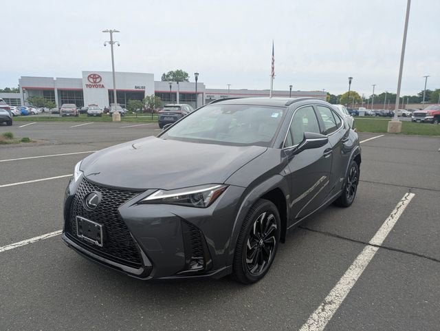 2023 Lexus UX 250h F SPORT Design