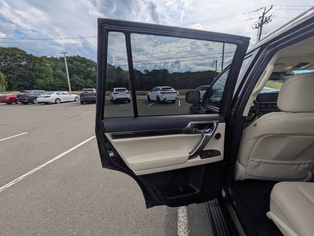 2023 Lexus GX 460 Luxury