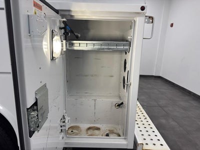 2024 Ford E-350SD Base Cutaway