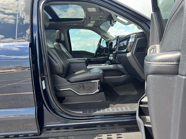 2023 Ford F-350SD Lariat