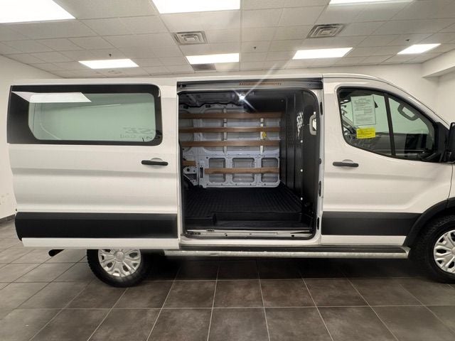 2025 Ford Transit-250 Base