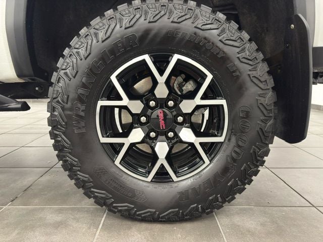2024 GMC Canyon AT4X