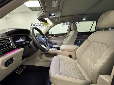 2025 Volkswagen Atlas 2.0T SEL Premium R-Line
