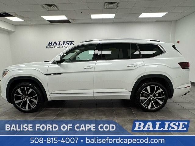 2025 Volkswagen Atlas 2.0T SEL Premium R-Line