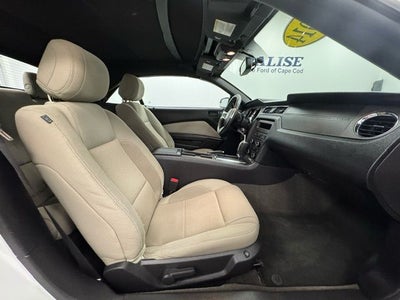2014 Ford Mustang V6