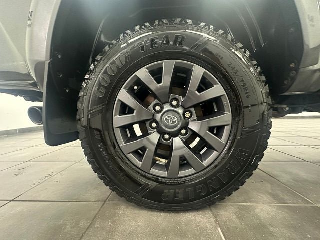 2021 Toyota Tacoma SR5 V6