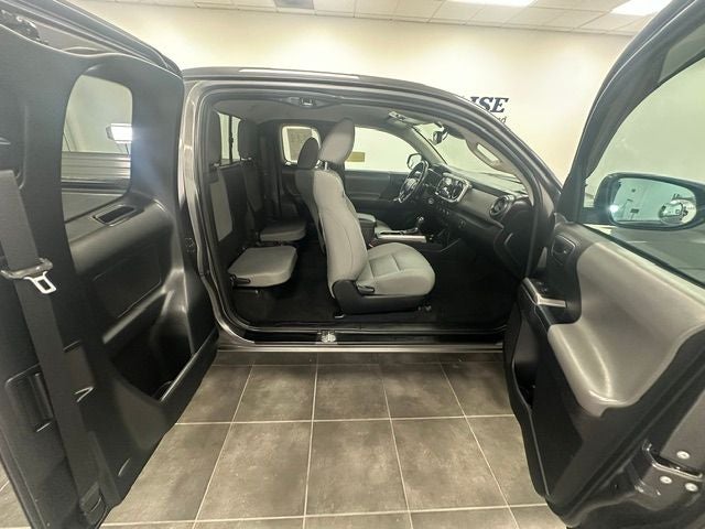 2021 Toyota Tacoma SR5 V6