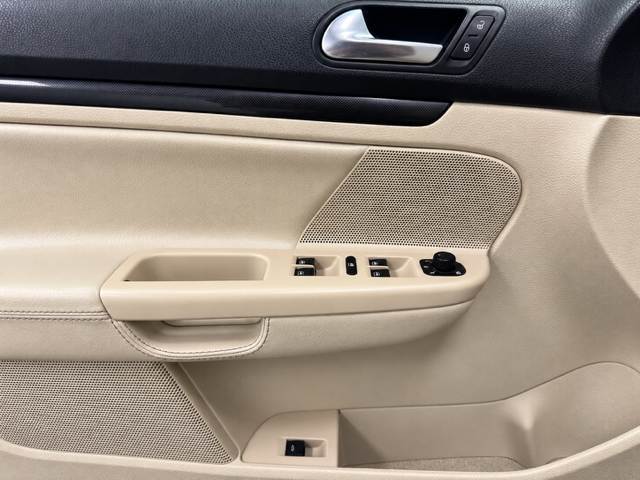 2014 Volkswagen Jetta SportWagen 2.5L SE