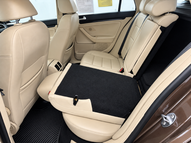 2014 Volkswagen Jetta SportWagen 2.5L SE