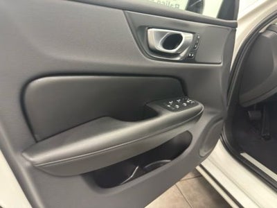 2024 Volvo S60 B5 Core Dark Theme