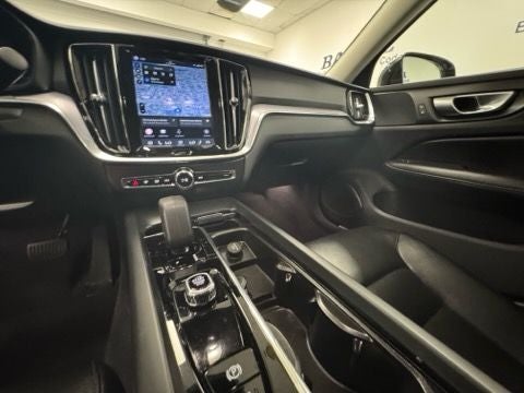 2024 Volvo S60 B5 Core Dark Theme