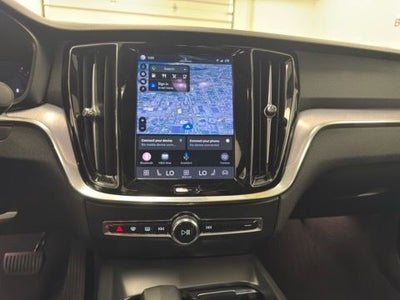 2024 Volvo S60 B5 Core Dark Theme
