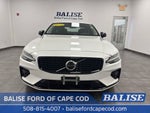 2024 Volvo S60 B5 Core Dark Theme