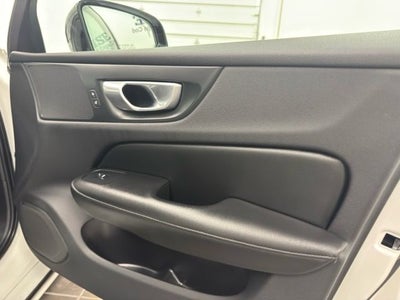 2024 Volvo S60 B5 Core Dark Theme