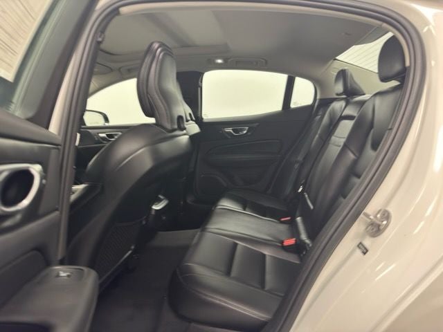 2024 Volvo S60 B5 Core Dark Theme