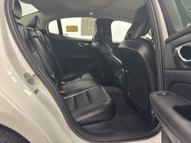 2024 Volvo S60 B5 Core Dark Theme