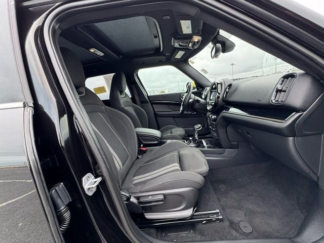 2019 MINI Cooper S E Countryman