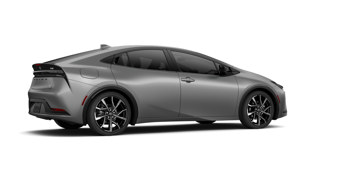 2027 Toyota Prius Plug-in Hybrid XSE