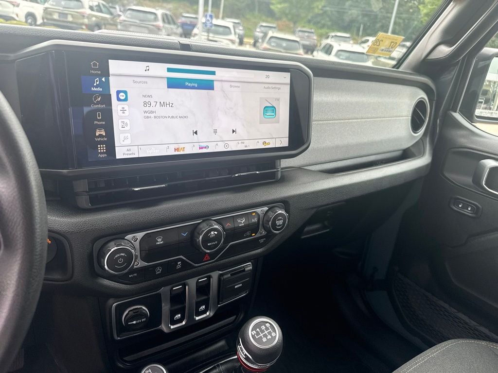 2025 Jeep Wrangler Sport