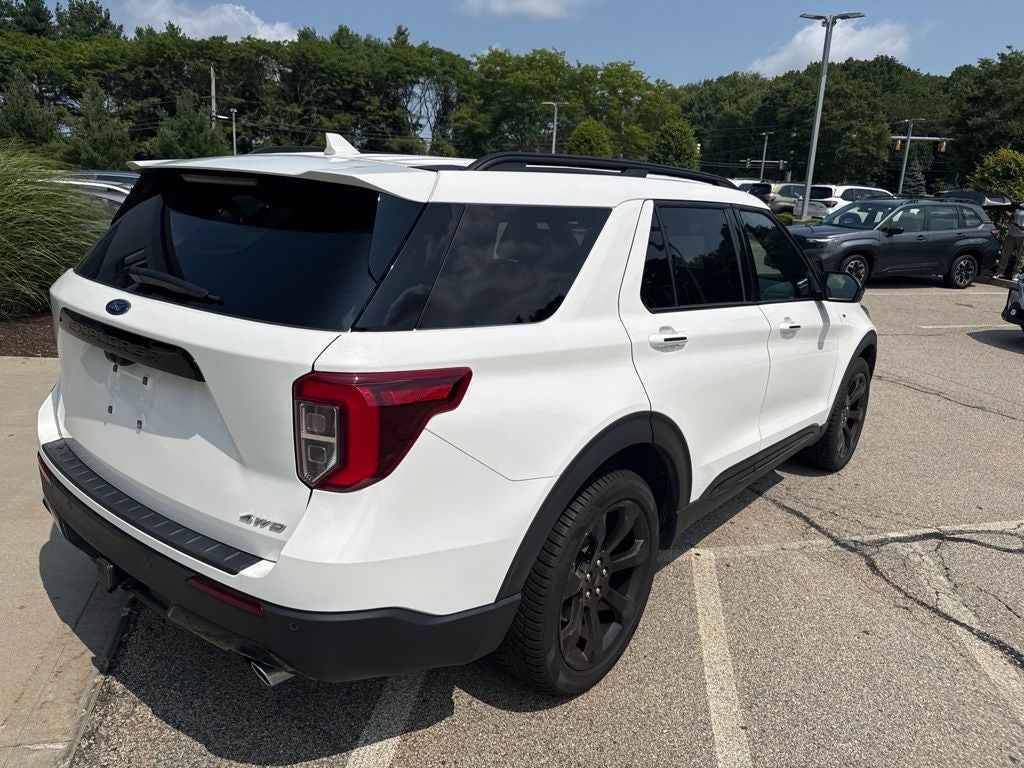 2023 Ford Explorer ST-Line