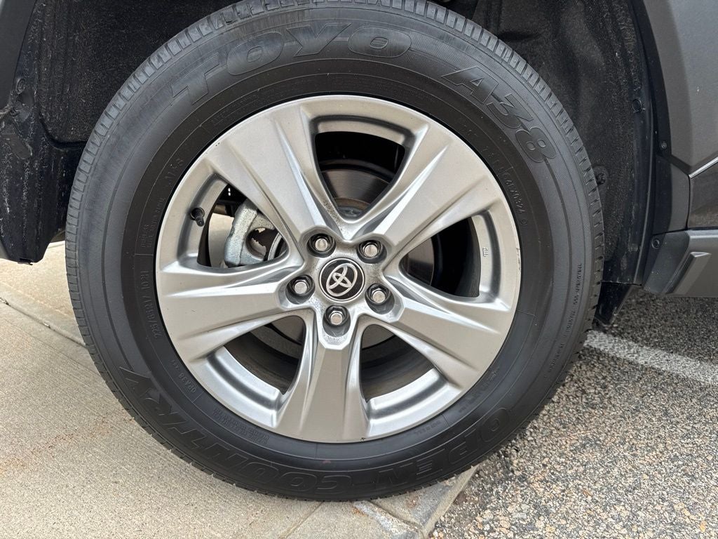 2024 Toyota RAV4 XLE