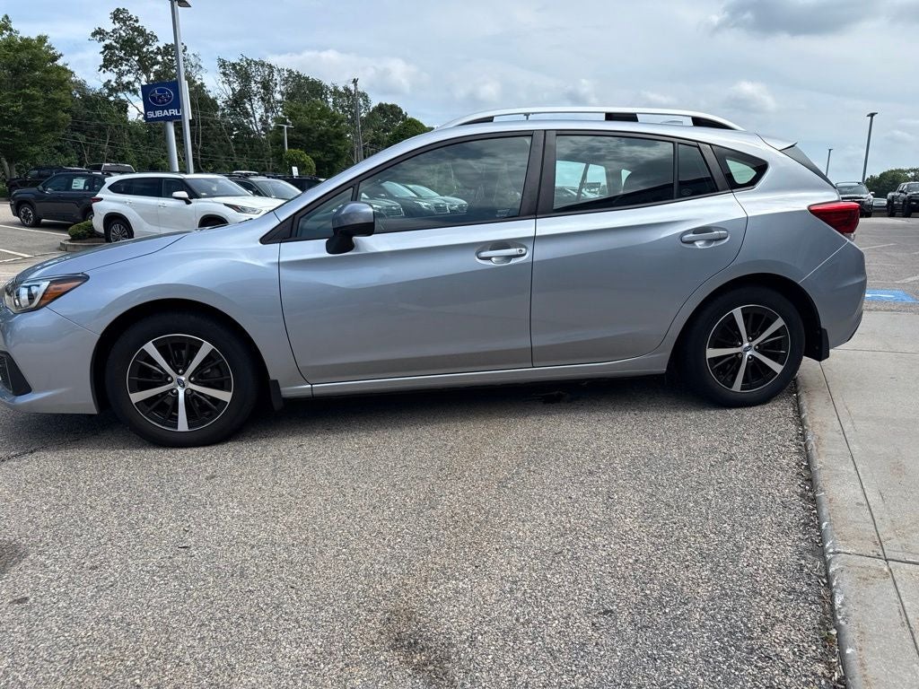 2022 Subaru Impreza Premium Premium