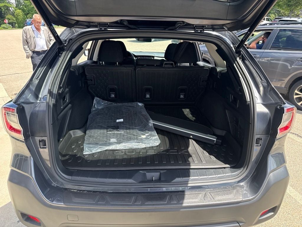 2024 Subaru Outback Premium Premium