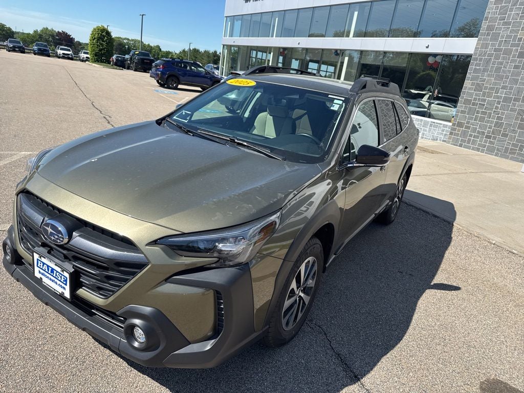 2025 Subaru Outback Premium Premium