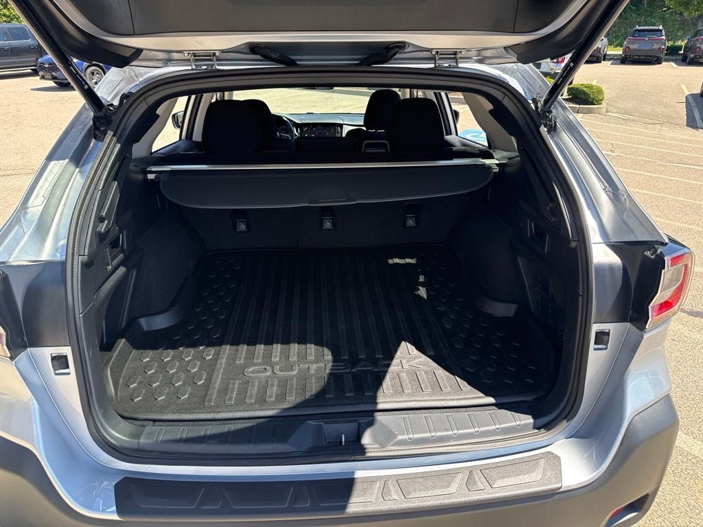 2025 Subaru Outback Premium Premium