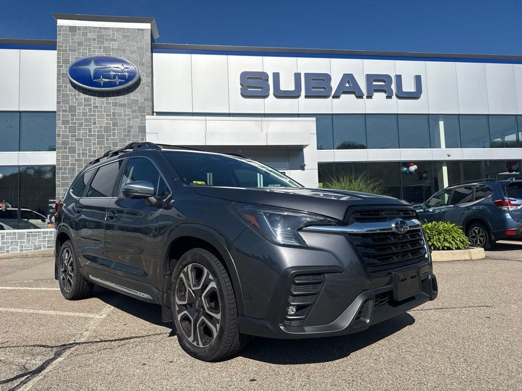 2023 Subaru Ascent Limited Limited