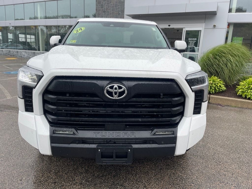 2024 Toyota Tundra SR5 CrewMax w/ Convenience & SX Package
