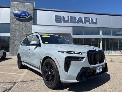 2023 BMW X7 xDrive40i M Sport Professional