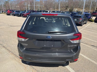 2023 Subaru Forester Base