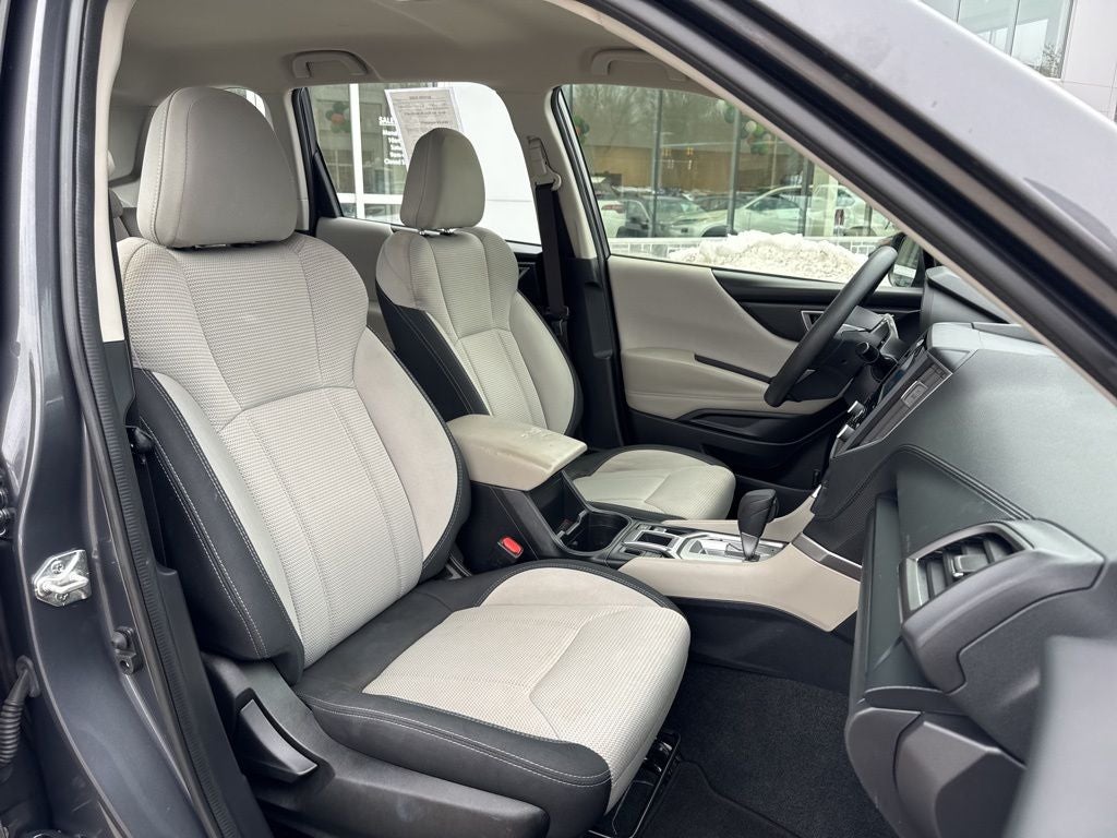 2023 Subaru Forester Base