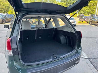 2023 Subaru Forester Base