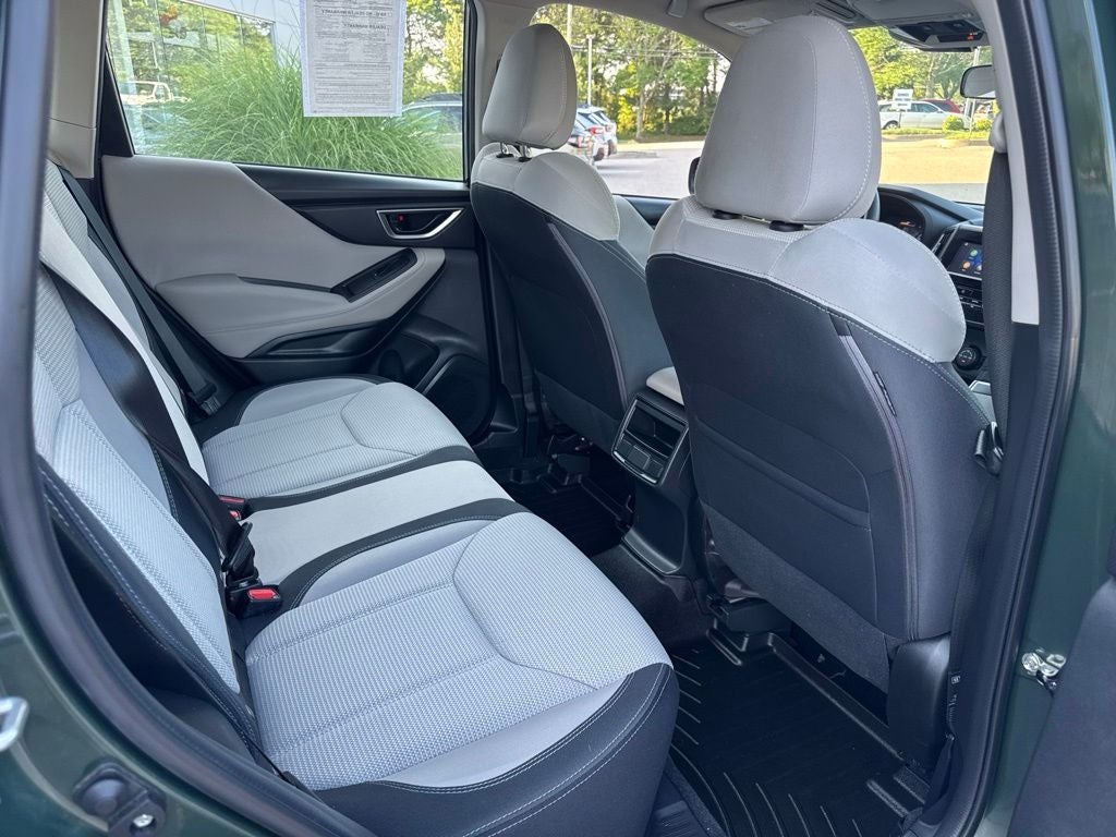 2023 Subaru Forester Base