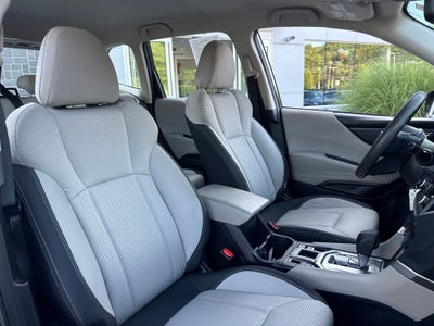 2023 Subaru Forester Base