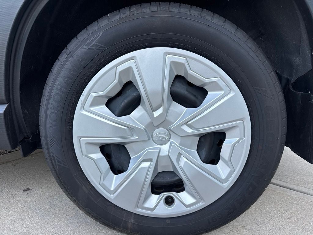 2023 Subaru Forester Base