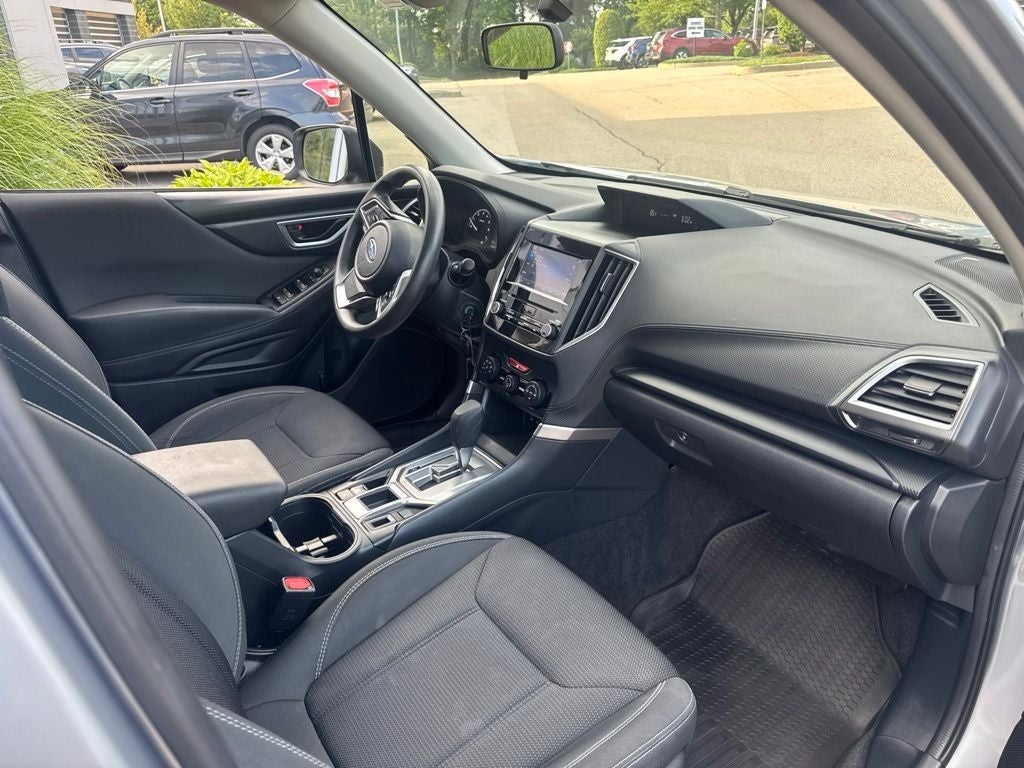 2019 Subaru Forester Base