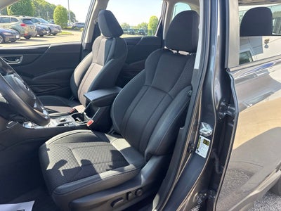 2024 Subaru Forester Premium Premium