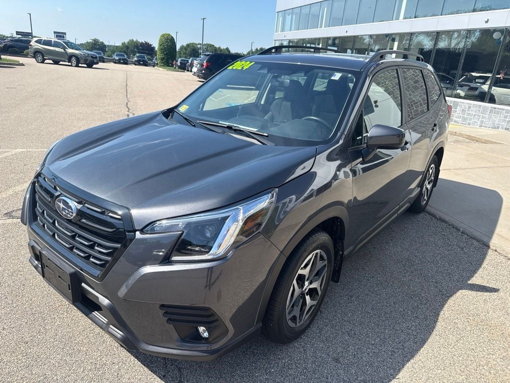 2024 Subaru Forester Premium Premium