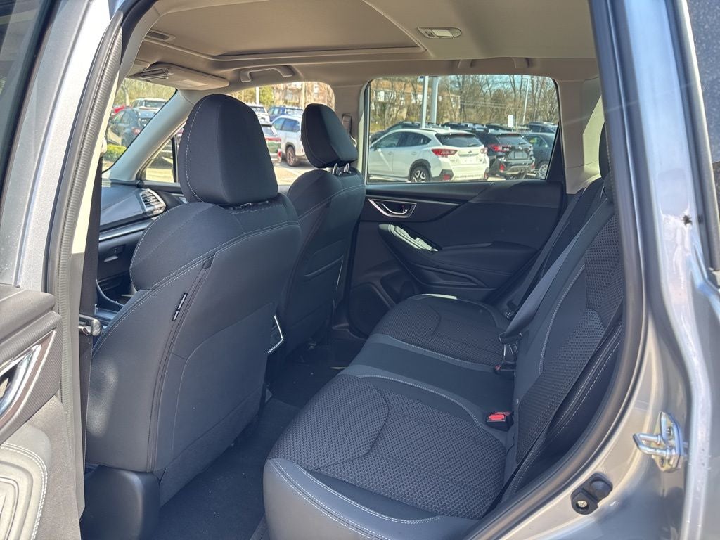 2023 Subaru Forester Premium Premium