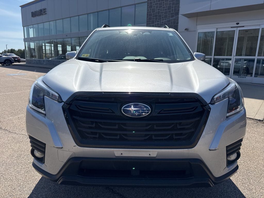 2023 Subaru Forester Premium Premium