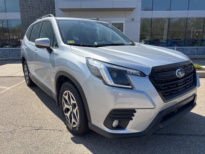 2023 Subaru Forester Premium Premium