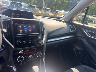 2024 Subaru Forester Premium Premium