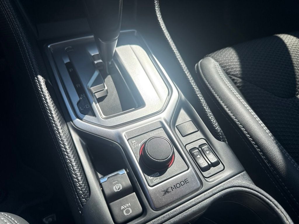 2024 Subaru Forester Premium Premium