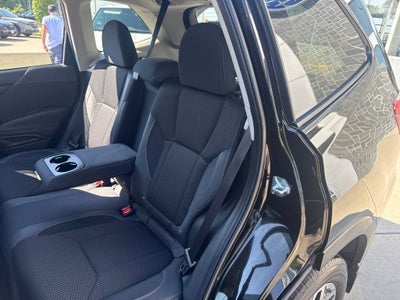 2024 Subaru Forester Premium Premium