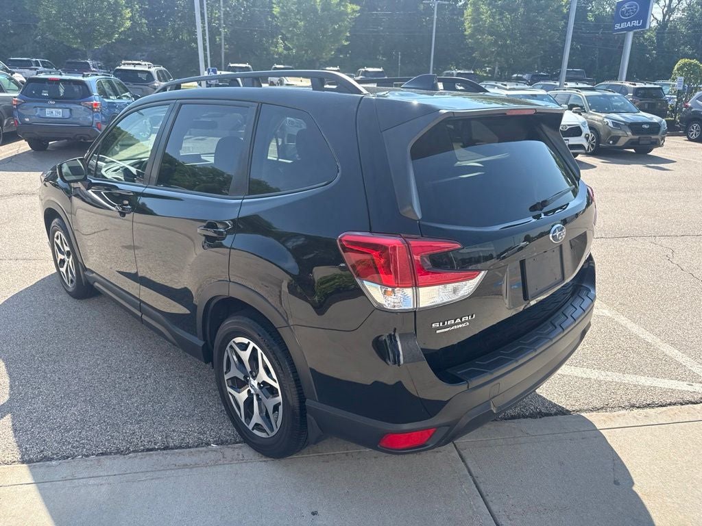 2024 Subaru Forester Premium Premium
