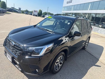 2024 Subaru Forester Premium Premium